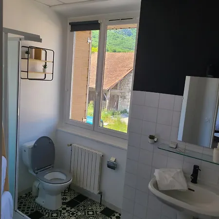 Auberge Anglefort Hotel *
