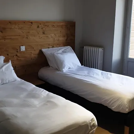 Auberge Anglefort Hotel *