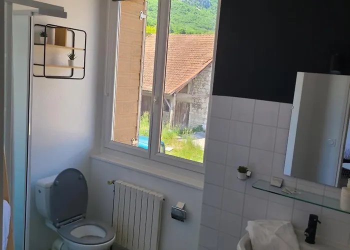 Auberge Anglefort Hotel *