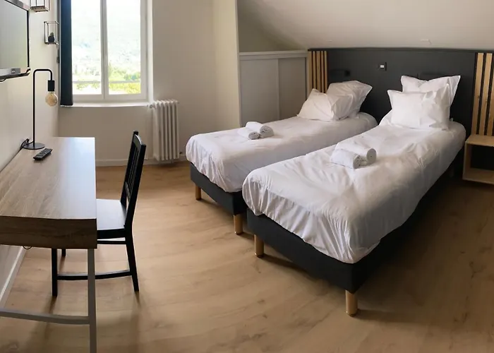 Auberge Anglefort Hotel *